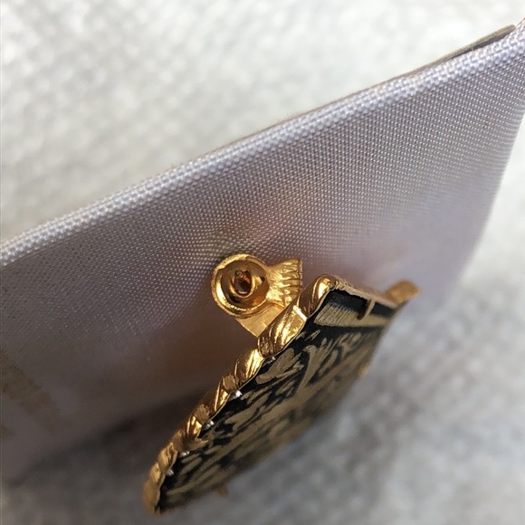 Vintage 24 karat inlaid gold brooch - Picture 5 of 10